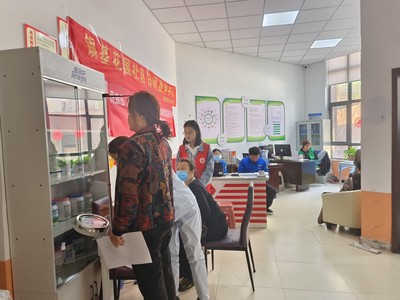 金水区未来路街道银基花园社区健康义诊进网格活动 营养健康咨询服务惠及居民